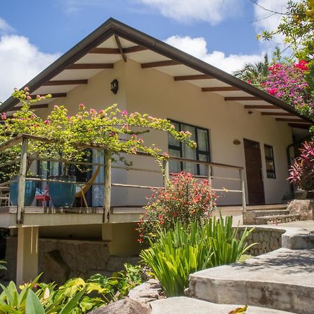 Domaine Desaubin Luxury Villas 塔卡马卡 外观 照片