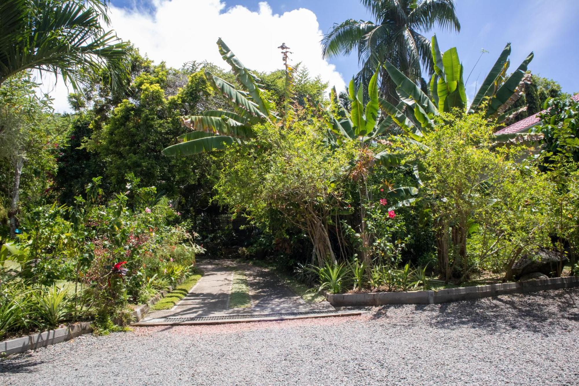 Domaine Desaubin Luxury Villas 塔卡马卡 外观 照片