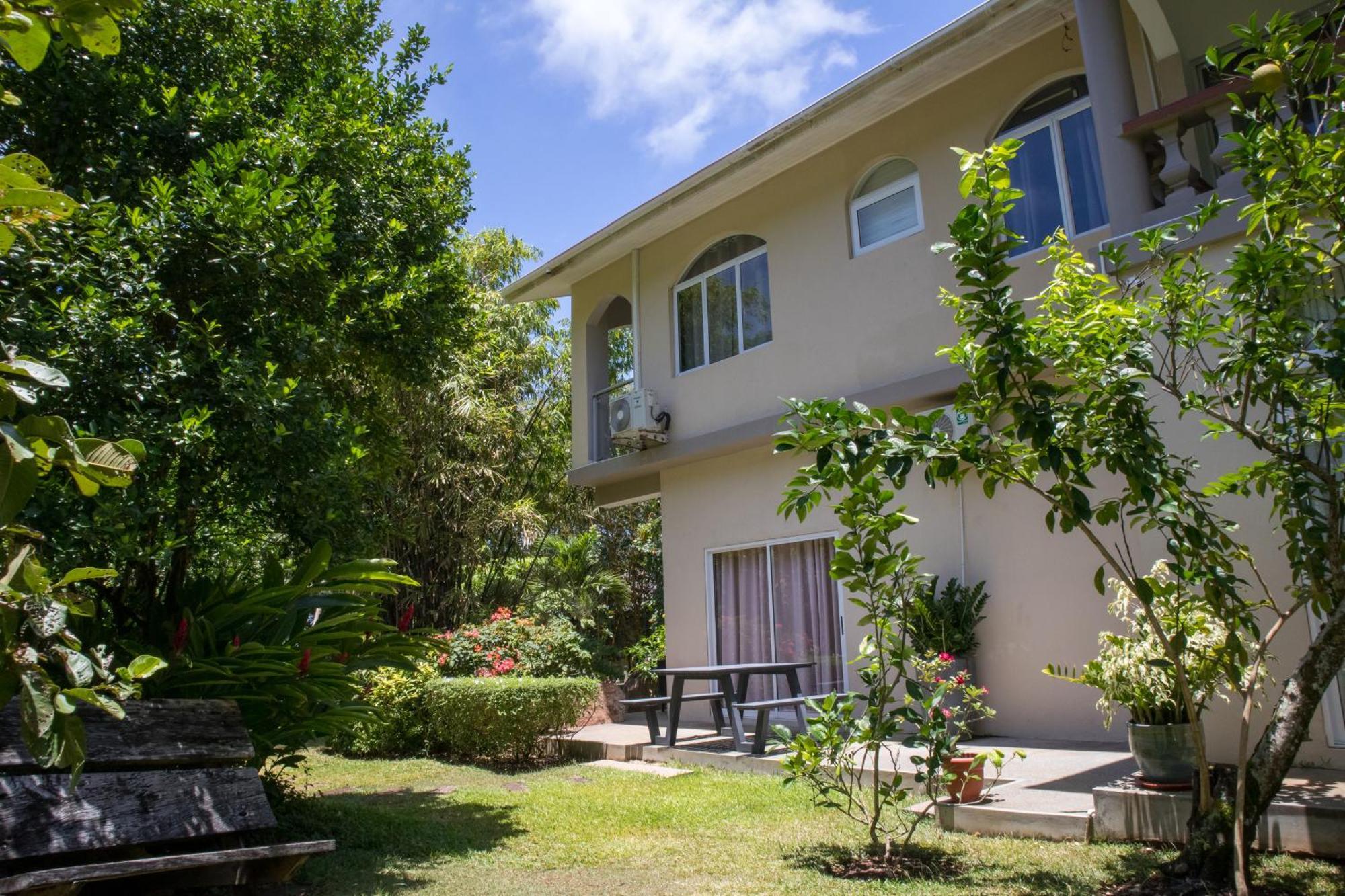 Domaine Desaubin Luxury Villas 塔卡马卡 外观 照片