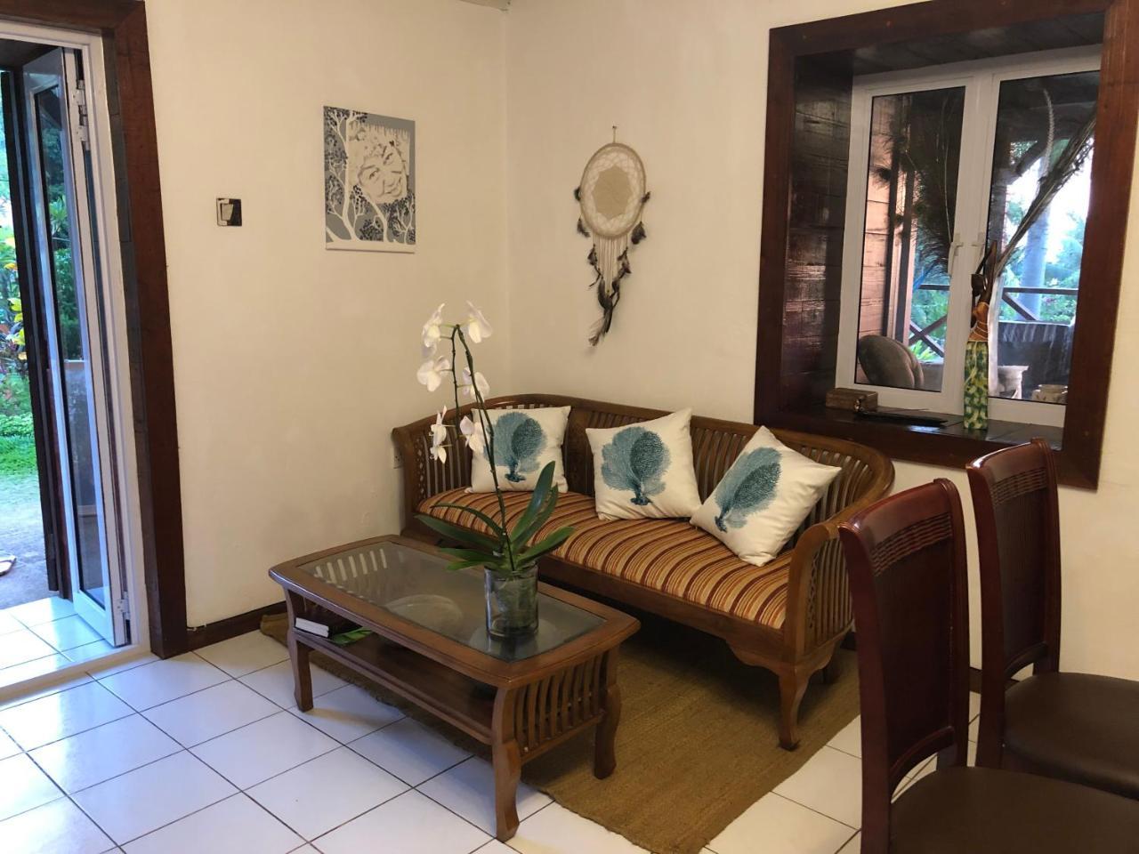 Domaine Desaubin Luxury Villas 塔卡马卡 外观 照片